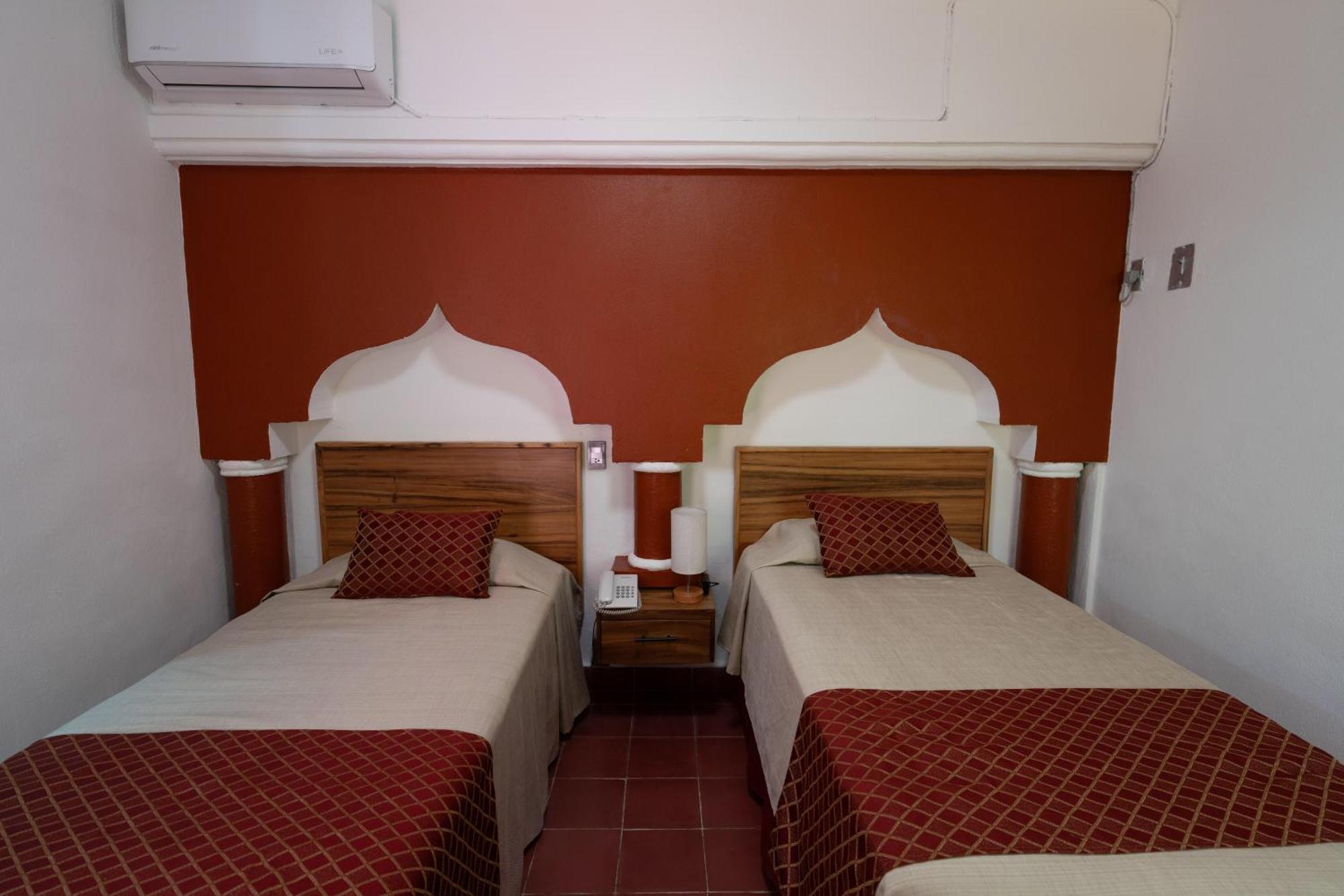 Hotel Encino Malecon Centro Puerto Vallarta Phòng bức ảnh