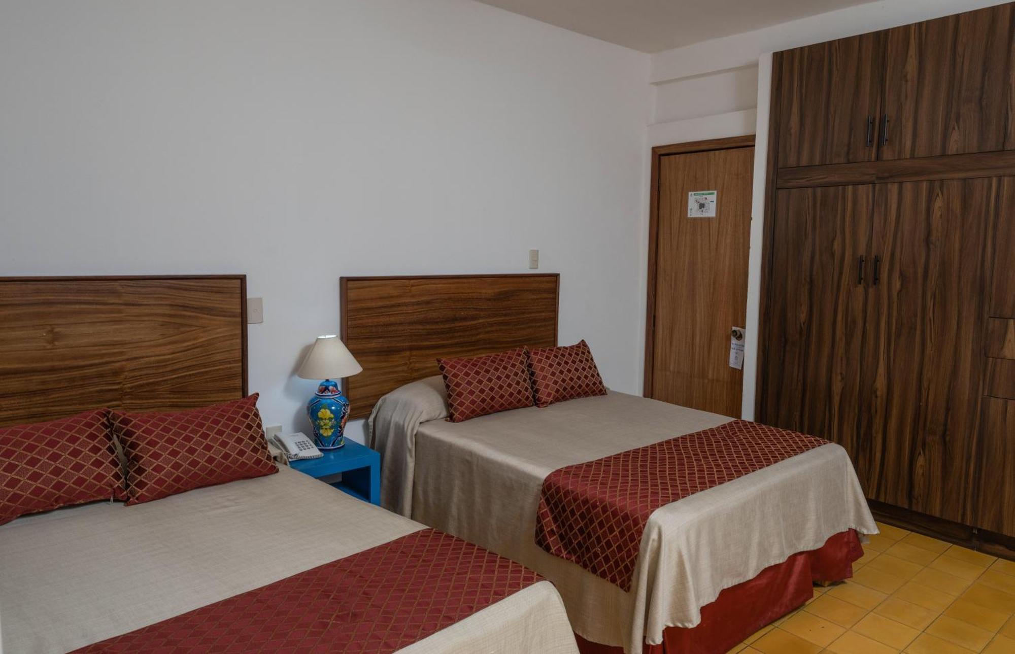 Hotel Encino Malecon Centro Puerto Vallarta Phòng bức ảnh